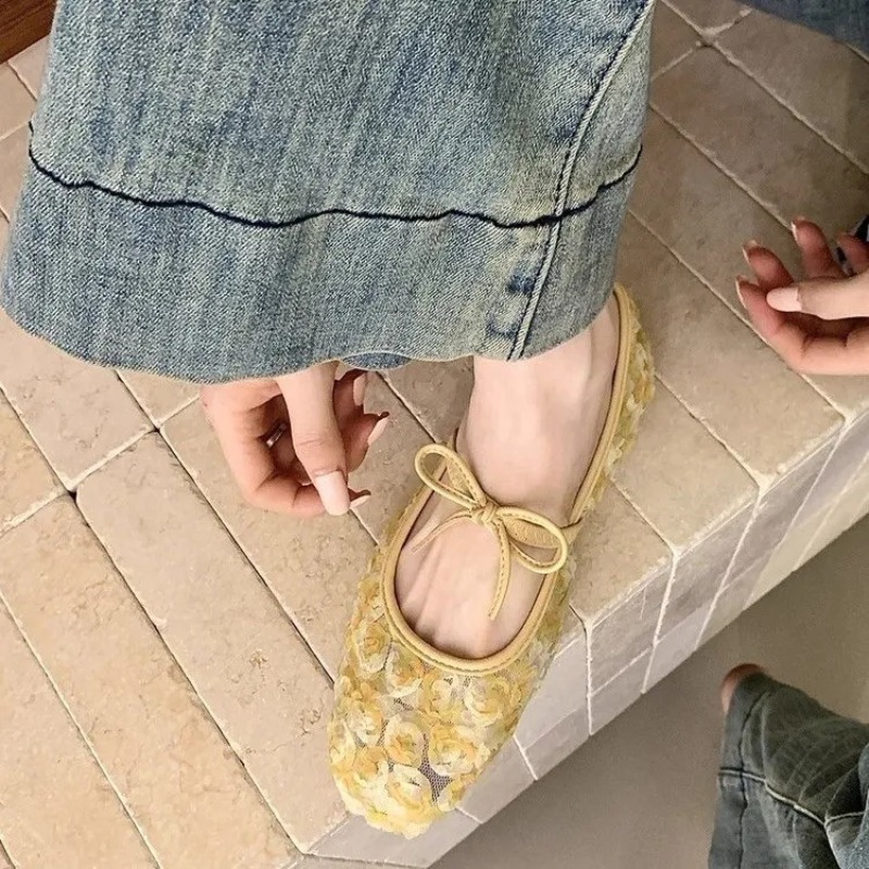 Sepatu Mary Jane Jala Mawar Ci - Embroidery Flat Shoes ulasan dan harga