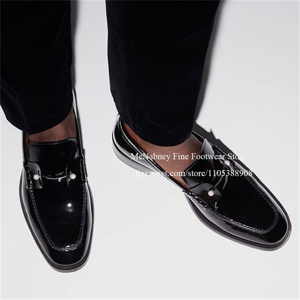 Sepatu Loafer Kulit Paten Berh - Embroidery Kaftan ulasan dan harga