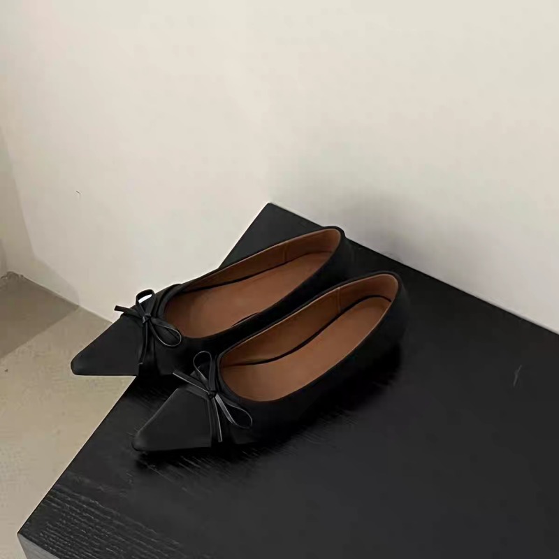 Sandal Wanita Model Baru Musim - Embroidery Flat Shoes ulasan dan harga